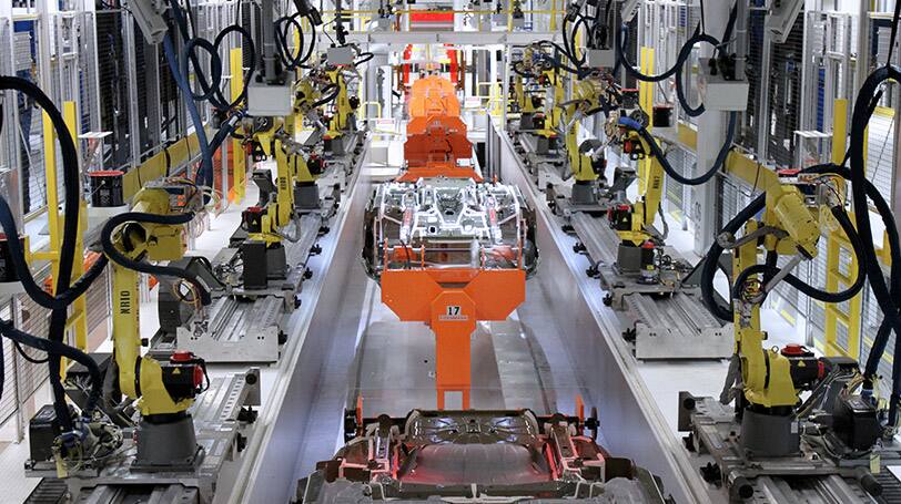 2015 Chrysler 200 State of the Art Manufacturing facility paint shop undercarriage paint